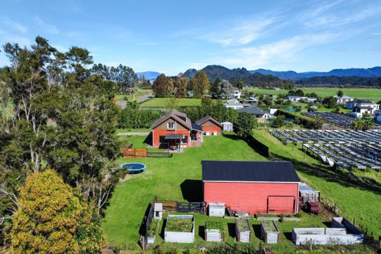 Photo of property in 338 Kawerau Road, Putauaki, Whakatane, 3192
