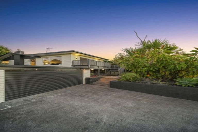 Photo of property in 31 Mack Place, Red Hill, Papakura, 2110