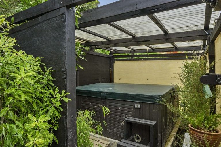 Photo of property in 52 Gear Terrace, Ranui, Porirua, 5024