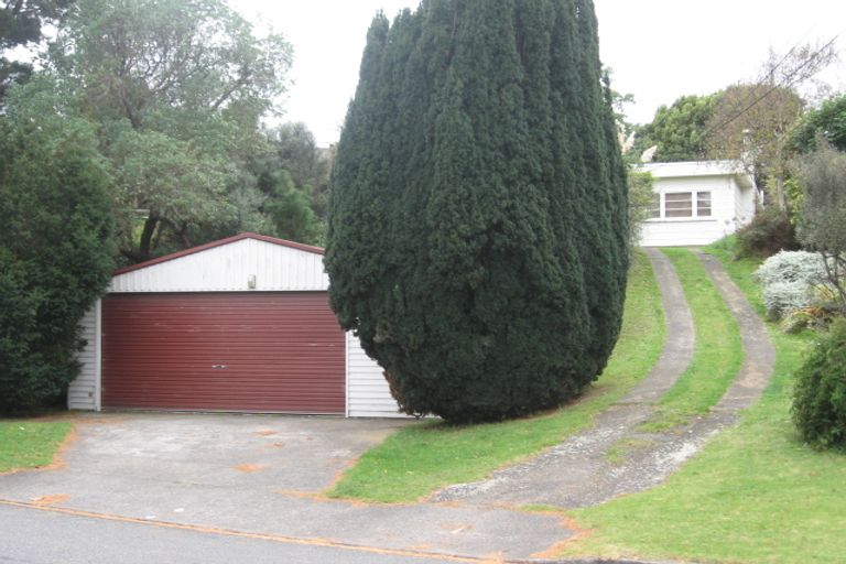Photo of property in 43 Tennis Court Road, Raumati South, Paraparaumu, 5032