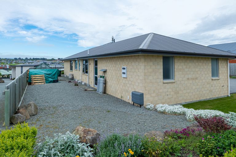 Photo of property in 11 Hunter Hills Drive, Gleniti, Timaru, 7910