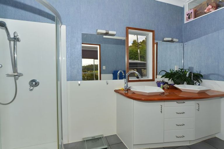 Photo of property in 109 Crane Road, Ngararatunua, Kamo, 0185