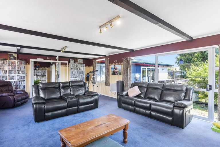 Photo of property in 225 Matai Road, Raumati Beach, Paraparaumu, 5032