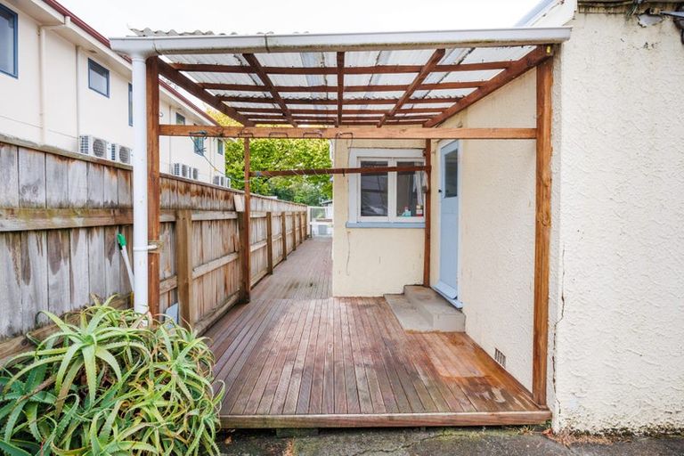 Photo of property in 8 Ranfurly Street, Hokowhitu, Palmerston North, 4410