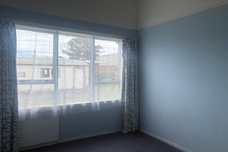 Photo of property in 2-4 Ravensworth Place, Foxton, 4814