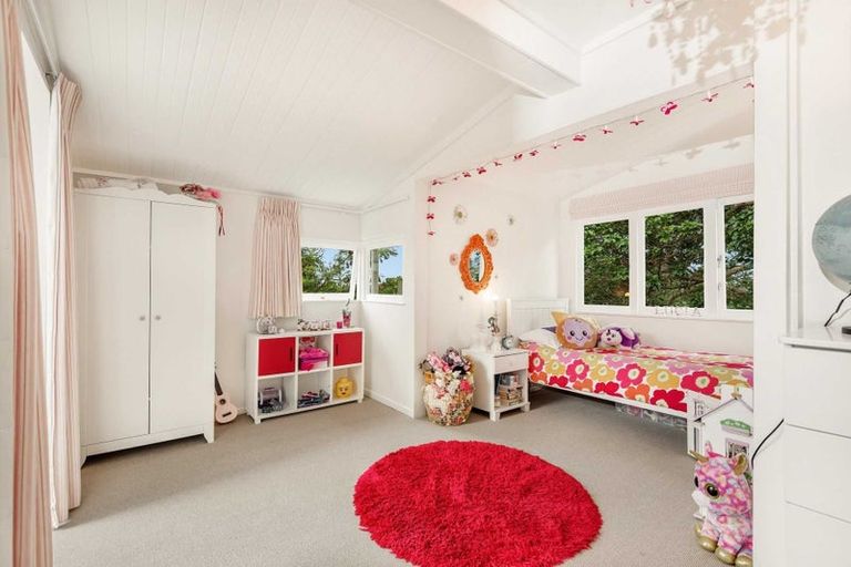 Photo of property in 69 Ngataringa Road, Devonport, Auckland, 0624