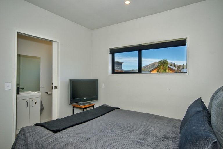 Photo of property in 74 Toni's Terrace, Lower Shotover, Queenstown, 9304