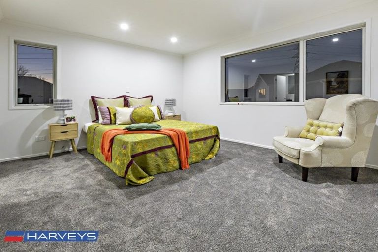 Photo of property in 16 Kauri Heart Avenue, Takanini, 2112