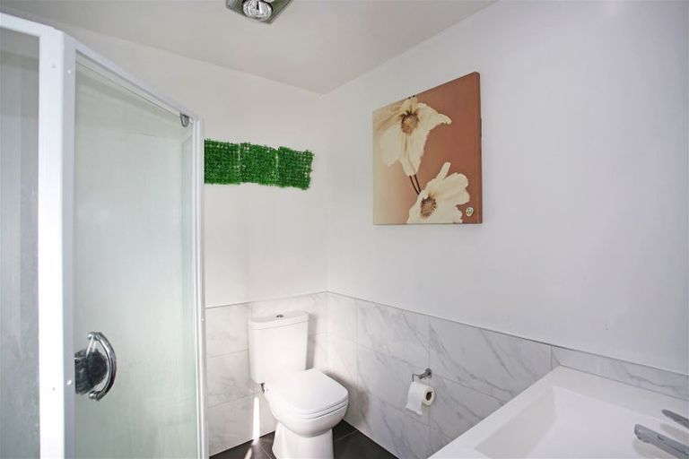 Photo of property in 79 Beatty Road, Pukekohe, 2120