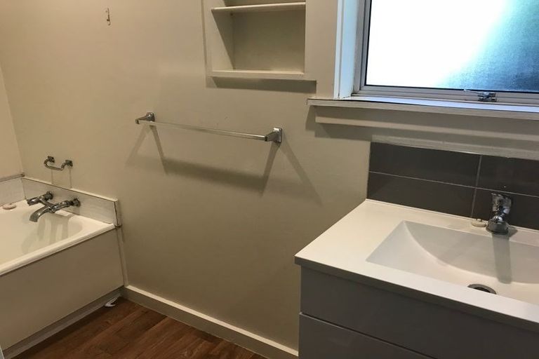 Photo of property in 1/18 Hartford Street, Burnside, Christchurch, 8053