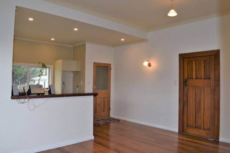 Photo of property in 30 Aotaki Street, Otaki, 5512