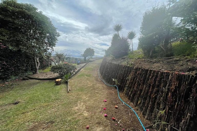 Photo of property in 23 Exeter Place, Tihiotonga, Rotorua, 3015