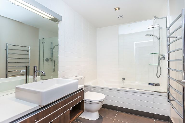 Photo of property in Patent 326 Apartments, 326 Evans Bay Parade, Hataitai, Wellington, 6021