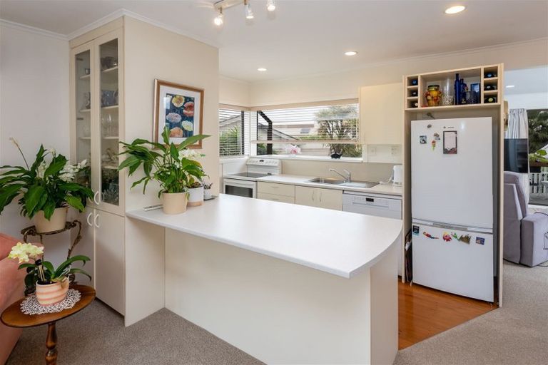 Photo of property in 1/16 Gills Road, Bucklands Beach, Auckland, 2014