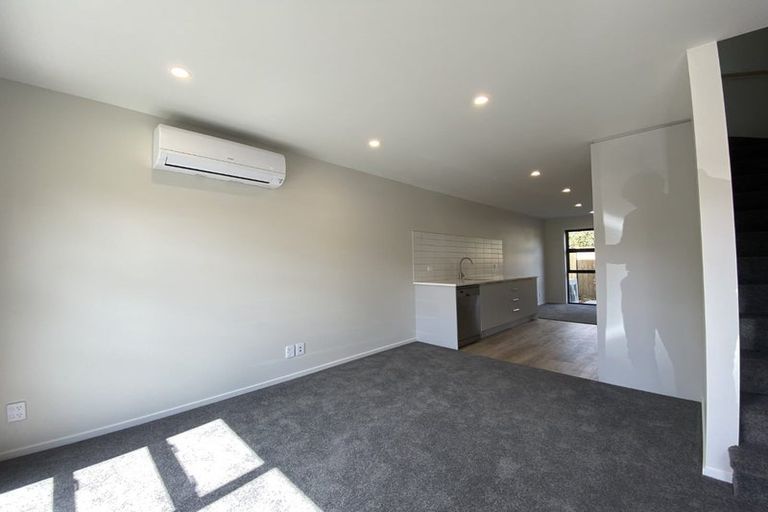 Photo of property in 4/33 Sladden Street, Naenae, Lower Hutt, 5011