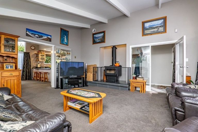 Photo of property in 317 Waimairi Road, Ilam, Christchurch, 8041