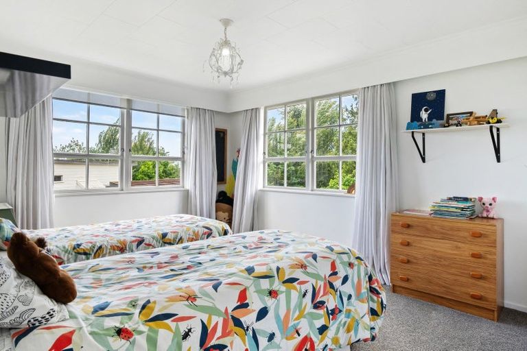 Photo of property in 24 Lancaster Street, Levin, 5510