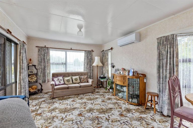 Photo of property in 89 Kent Street, Carterton, 5713