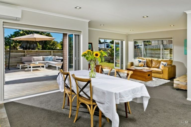 Photo of property in 161a Deep Creek Road, Torbay, Auckland, 0630