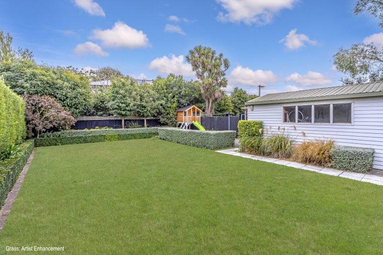 Photo of property in 7 Torquay Place, Bryndwr, Christchurch, 8053
