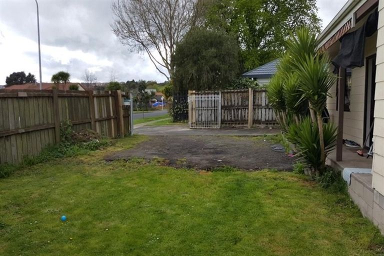 Photo of property in 2/125 Settlement Road, Papakura, 2110