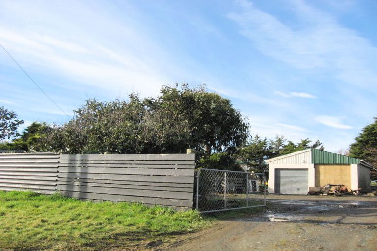 Photo of property in 44 Princes Road, Greenhills, Invercargill, 9877