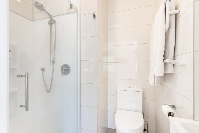 Photo of property in 105 Everitt Crescent, Whangamata, 3620