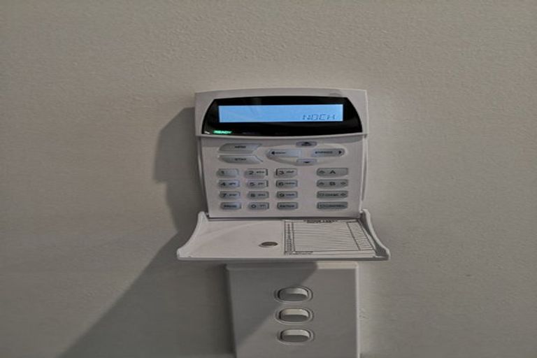 Photo of property in 9b Poruru Close, Papakura, 2110