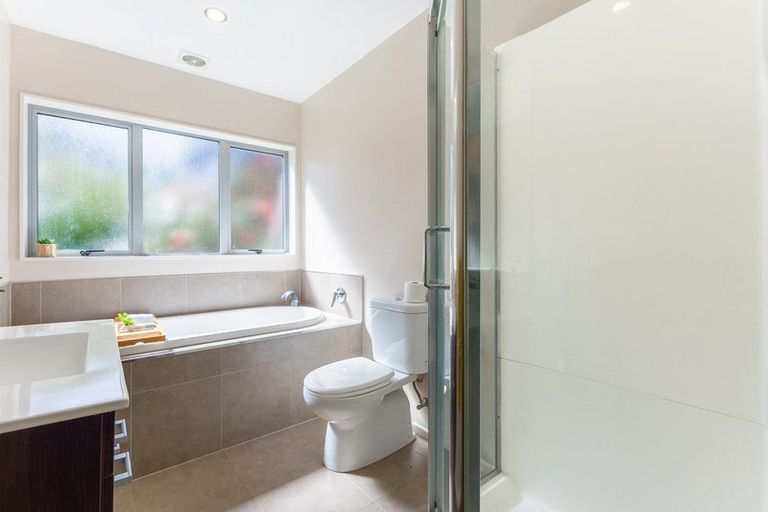 Photo of property in 24a Nathan Avenue, Paraparaumu Beach, Paraparaumu, 5032