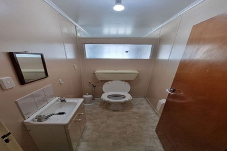 Photo of property in 213 Taita Drive, Avalon, Lower Hutt, 5011