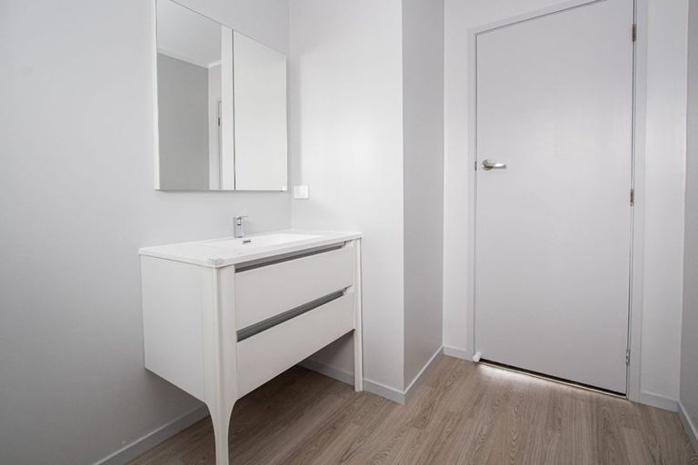 Photo of property in 4/46 May Street, Hamilton East, Hamilton, 3216