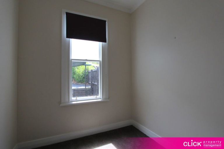 Photo of property in 64 South Road, The Glen, Dunedin, 9011