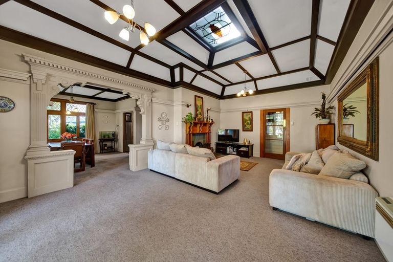 Photo of property in 7 Albion Street, Hawera, 4610