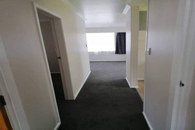 Photo of property in 5a Rennell Street, Frankleigh Park, New Plymouth, 4310