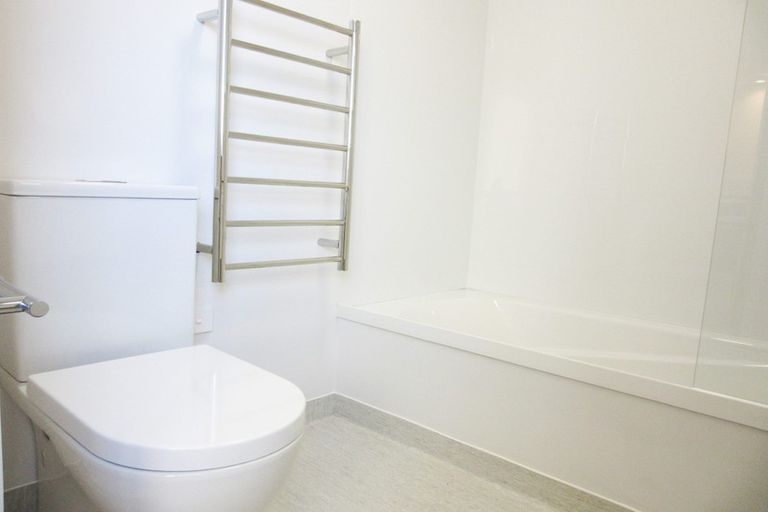 Photo of property in Vedado Apartments, 204/41 Hopper Street, Mount Cook, Wellington, 6011