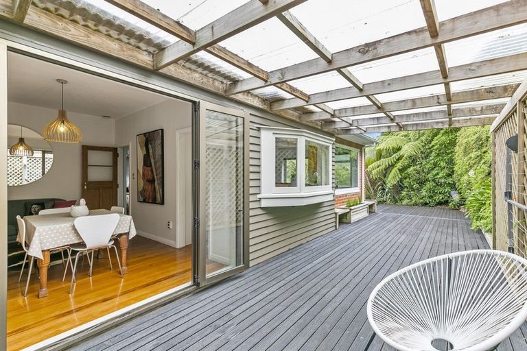 Photo of property in 10 Sydenham Street, Northland, Wellington, 6012