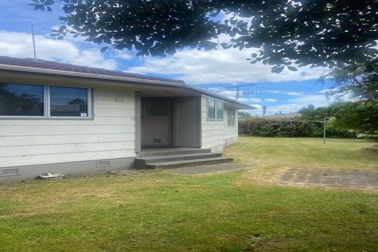 Photo of property in 9 Rinaha Place, Koutu, Rotorua, 3010