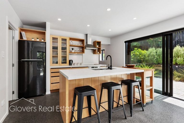 Photo of property in 7 Margan Avenue, New Lynn, Auckland, 0600