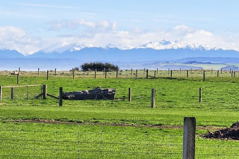 Photo of property in 15 Surrey Street, Orepuki, Riverton, 9881