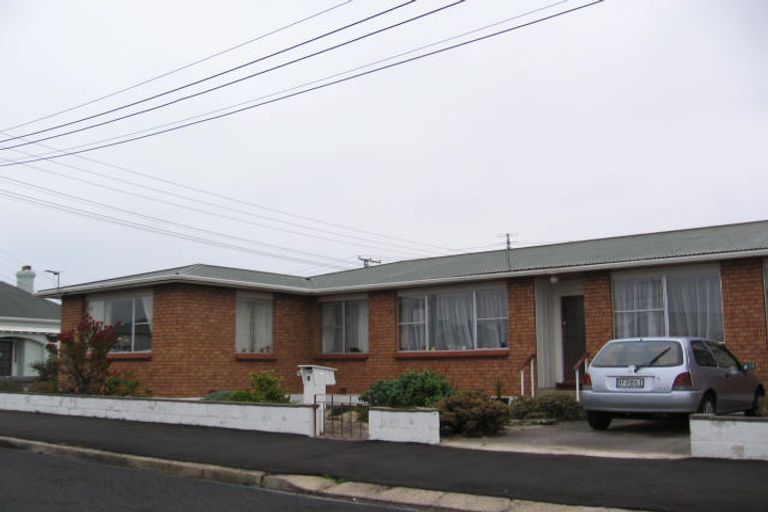 Photo of property in 1 Wynyard Street, South Dunedin, Dunedin, 9012
