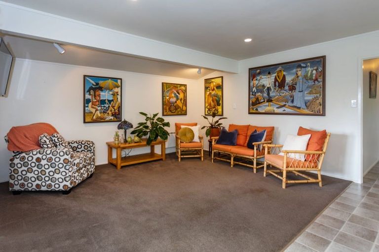 Photo of property in 19 Grange Road, Hahei, Whitianga, 3591