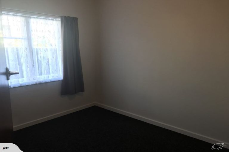 Photo of property in 229 Featherston Street, Palmerston North, 4410