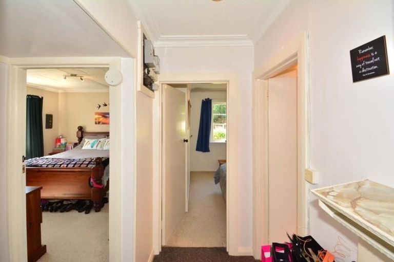 Photo of property in 60 Glen Road, Mornington, Dunedin, 9011