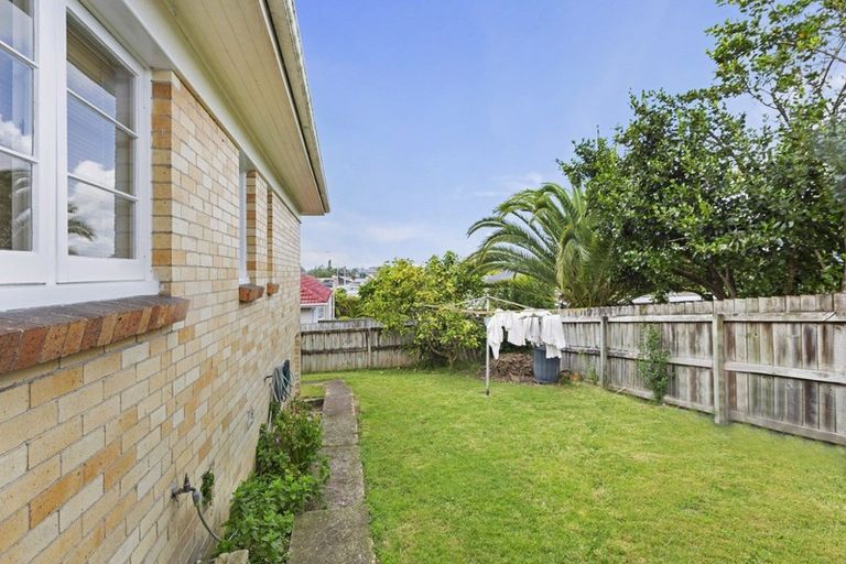 Photo of property in 5 Ridout Street, Maeroa, Hamilton, 3200