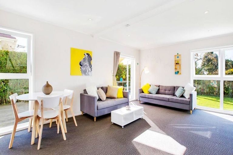 Photo of property in 1/5 Patterson Street, Sandringham, Auckland, 1041