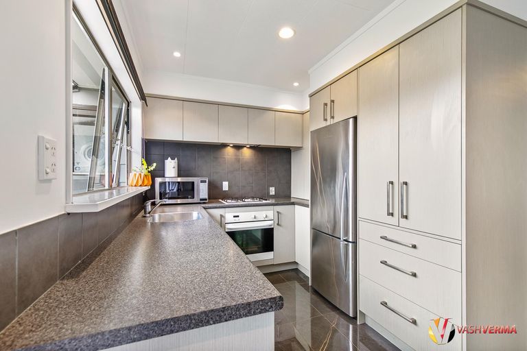 Photo of property in 61 Colombo Road, Waiuku, 2123