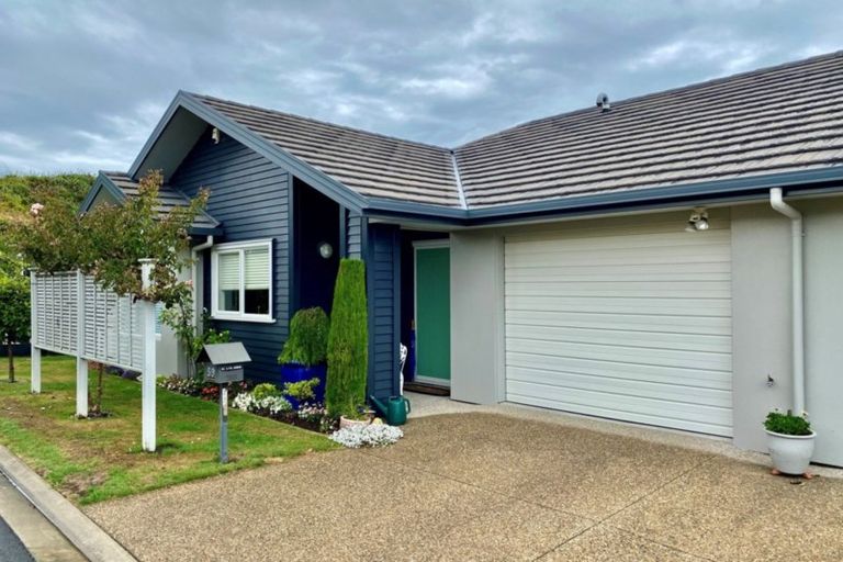 Photo of property in 59 Bridgewater Way, Pyes Pa, Tauranga, 3112