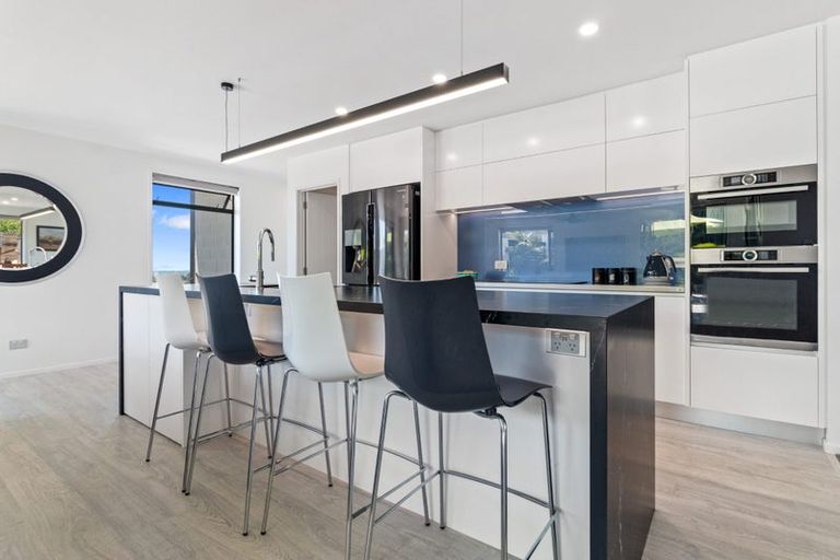 Photo of property in 35 Tohora View, Waihi Beach, 3611