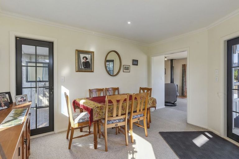 Photo of property in 24 Rodney Avenue, Te Horo Beach, Otaki, 5581