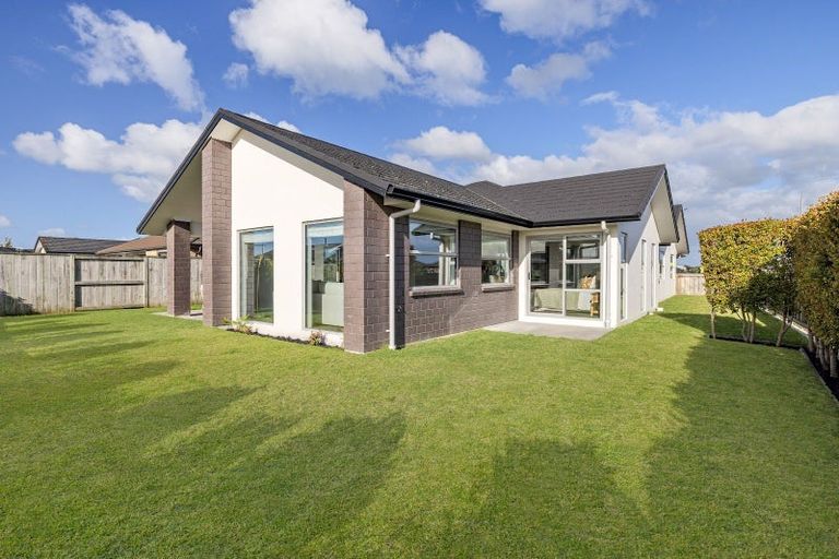 Photo of property in 40 Farrier Street, Papamoa, 3118